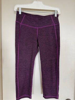 Old Navy Active Purple Cropped Yoga Leggings M